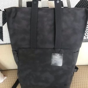 NWT Early Embark Backpack 22L. Black
